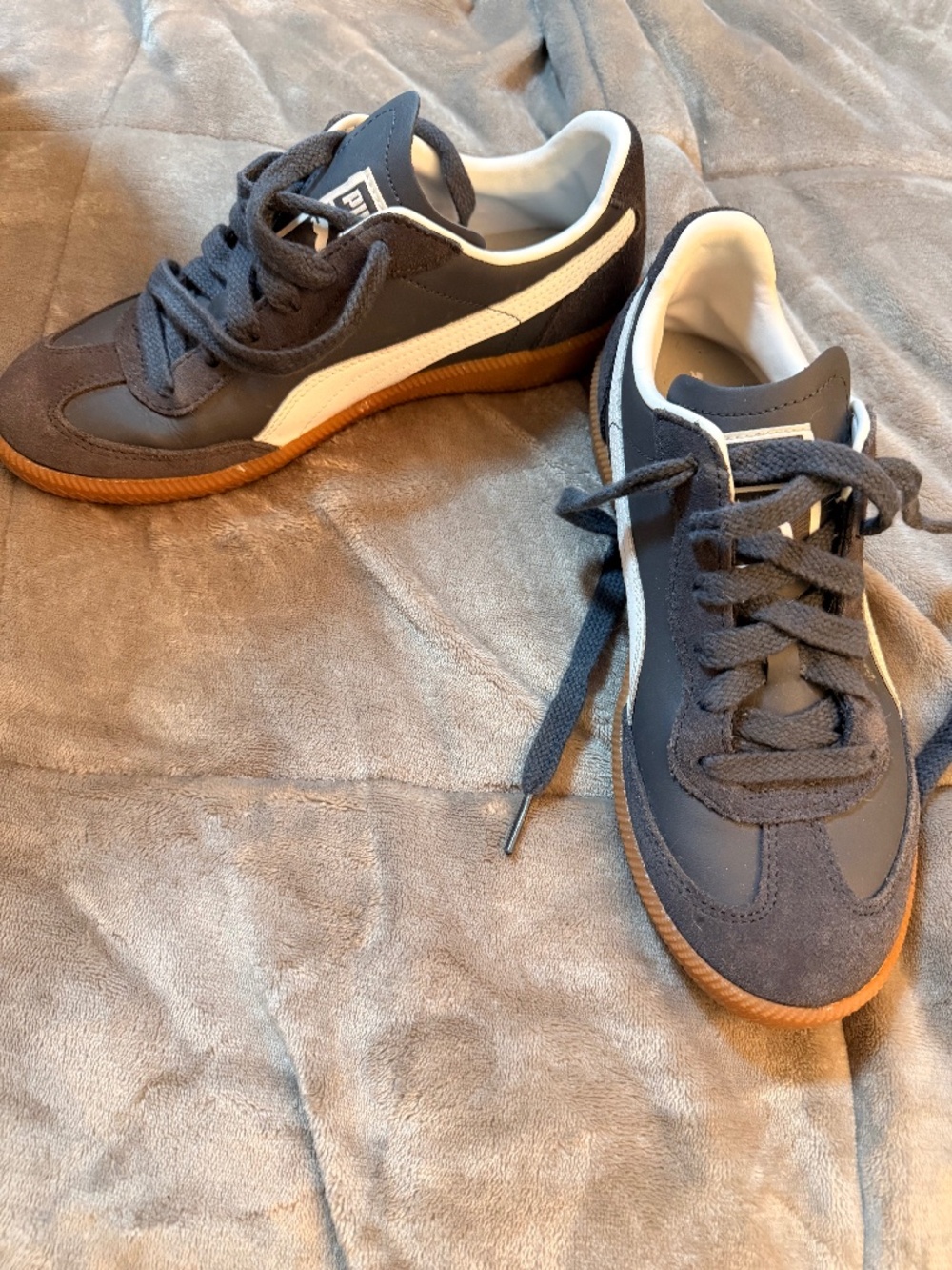 Grey Puma’s